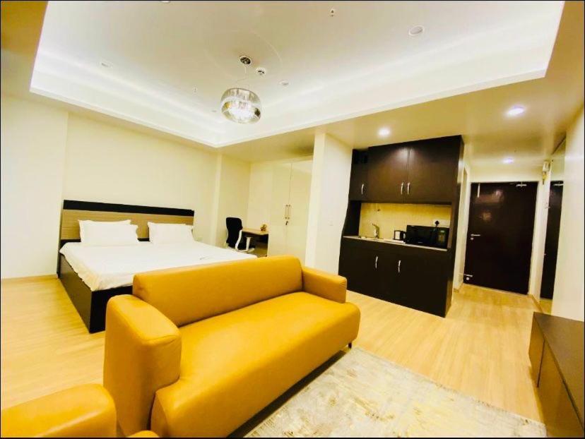 Country & Suites By Migrolino 4*