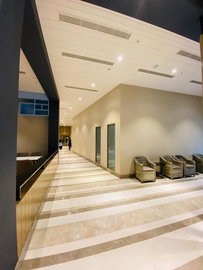 Hotel Country & Suites By Migrolino